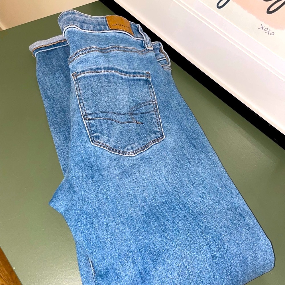 American Eagle Outfitters Light Blue Straight Leg Jeans